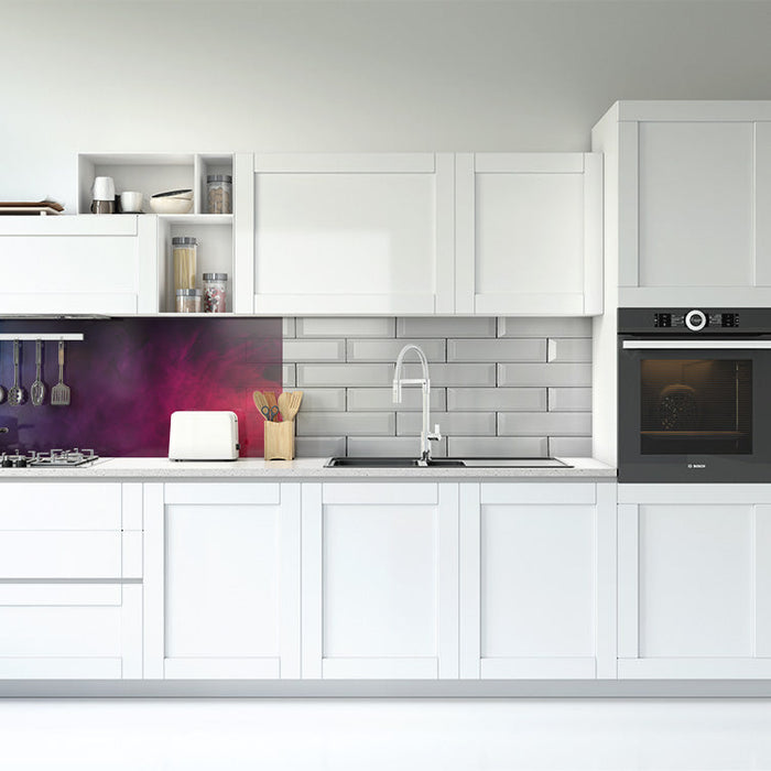 A Detailed Comparison: Glass Splashback vs. Tiling Cost-wise
