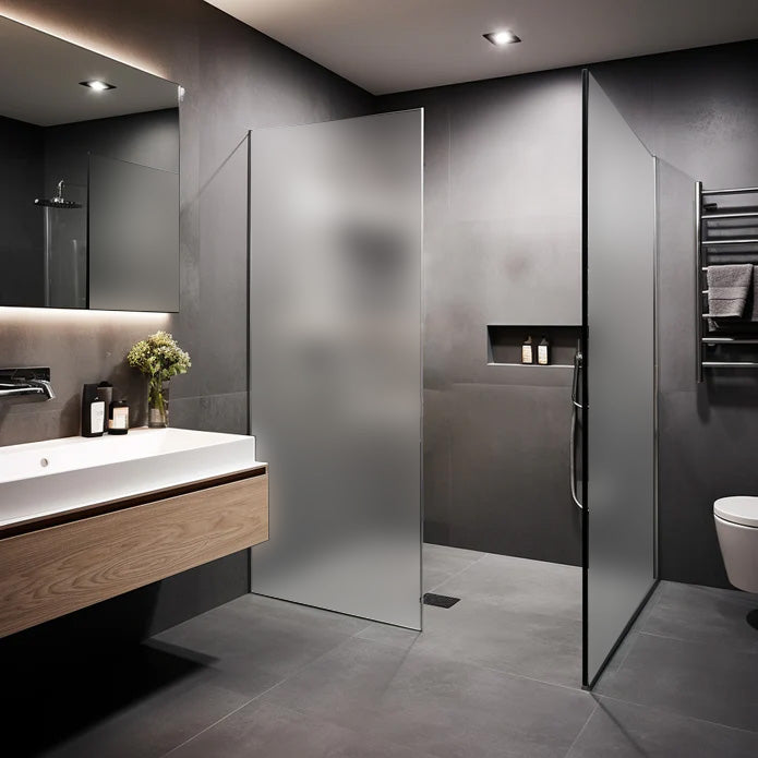 10mm Frosted Glass Wet Room Screen & Fittings